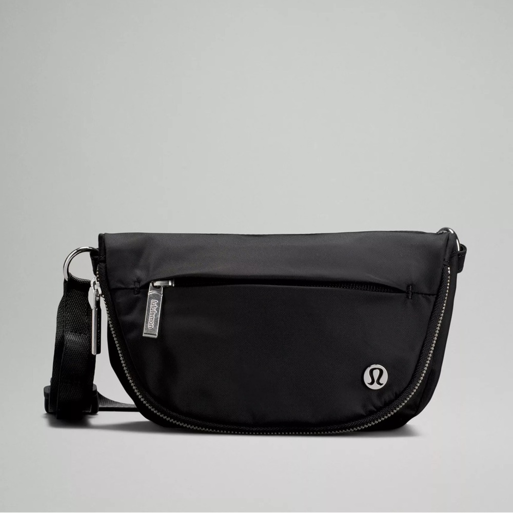 Lululemon All Night Micro Festival Bag Black